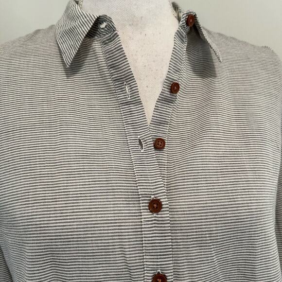 Birds of Paradis by Trovata Blouse - Picture 7 of 8